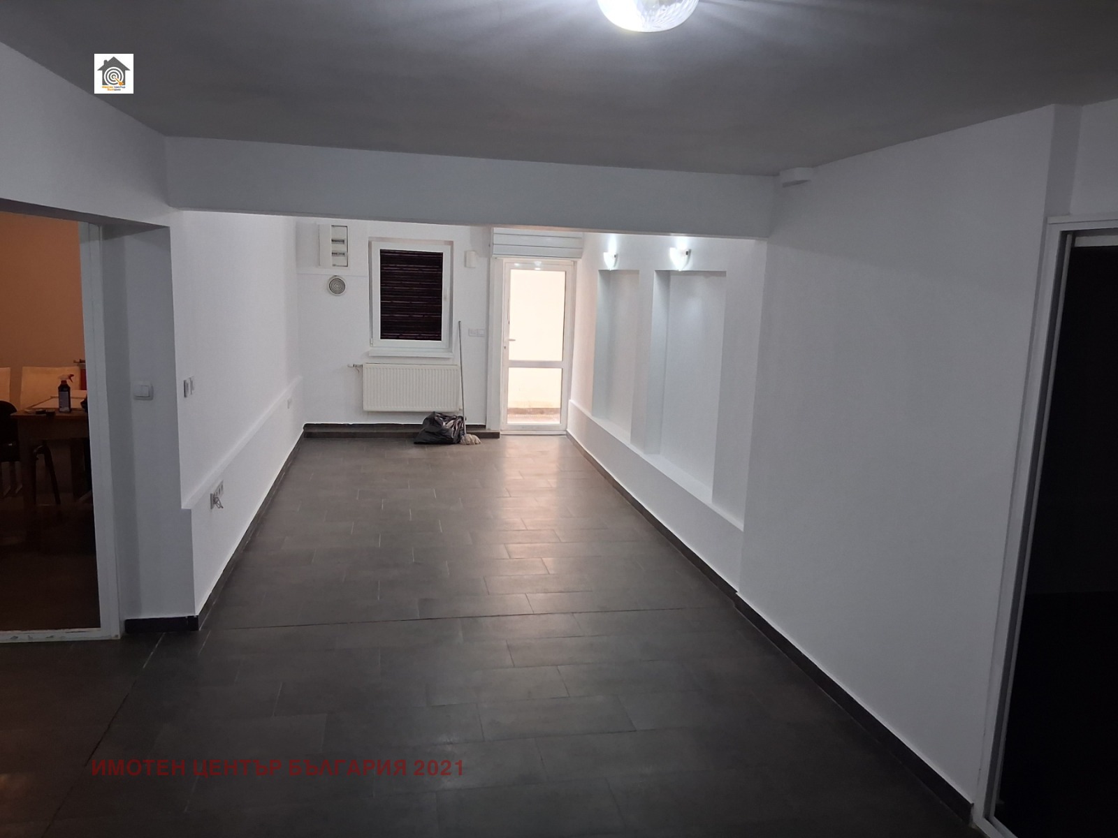 Продава ОФИС, гр. София, Гоце Делчев, снимка 2 - Офиси - 51166405