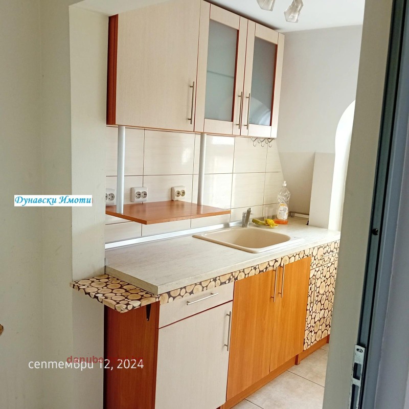 Продава  2-стаен град Русе , Център , 67 кв.м | 80557307