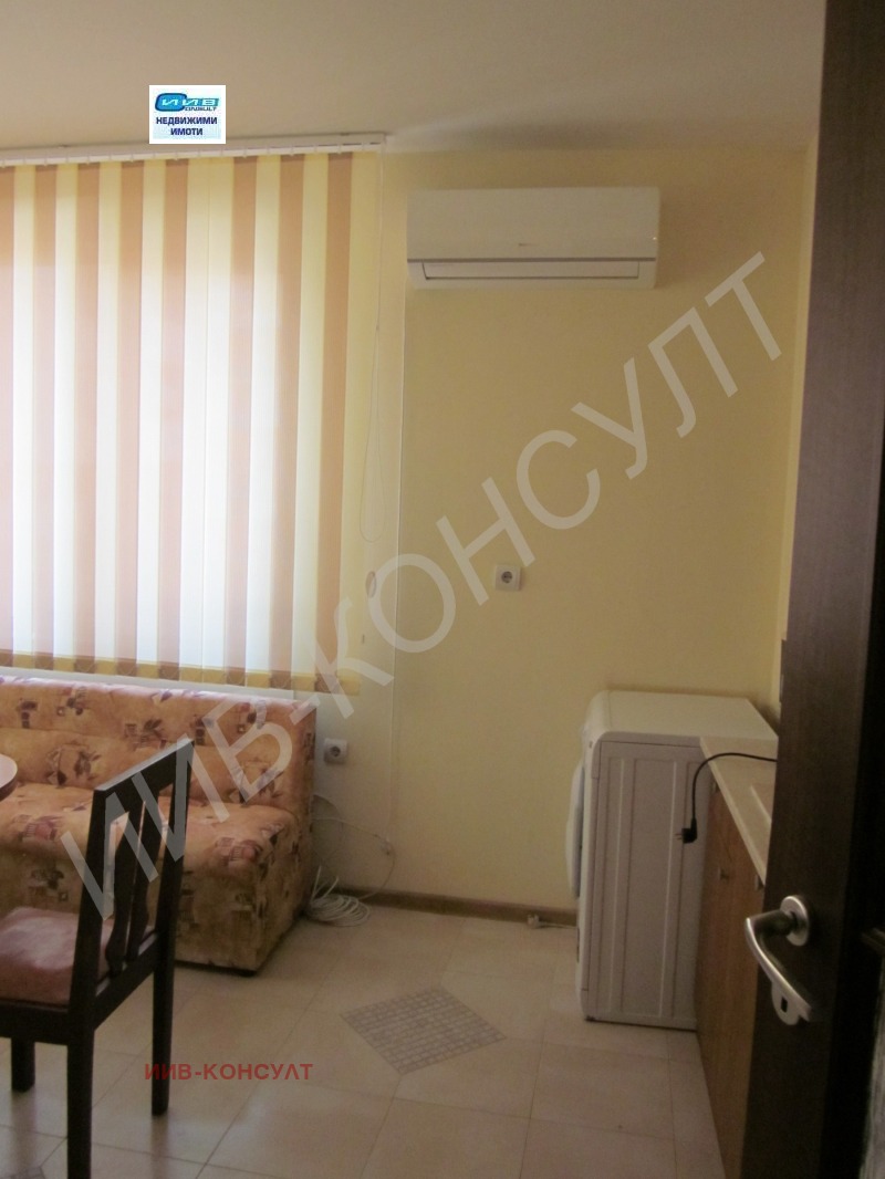 Продава 2-СТАЕН, гр. Велико Търново, Акация, снимка 8 - Апартаменти - 52750829