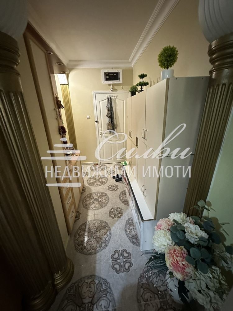 Продава 2-СТАЕН, гр. Търговище, Център, снимка 6 - Апартаменти - 53032104