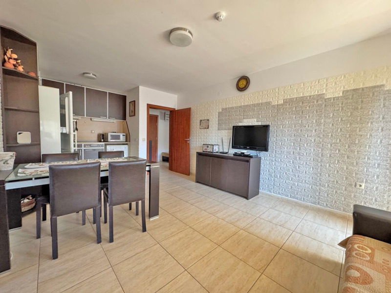 Till salu  2 sovrum region Burgas , Sveti Vlas , 82 kvm | 13974604 - bild [3]