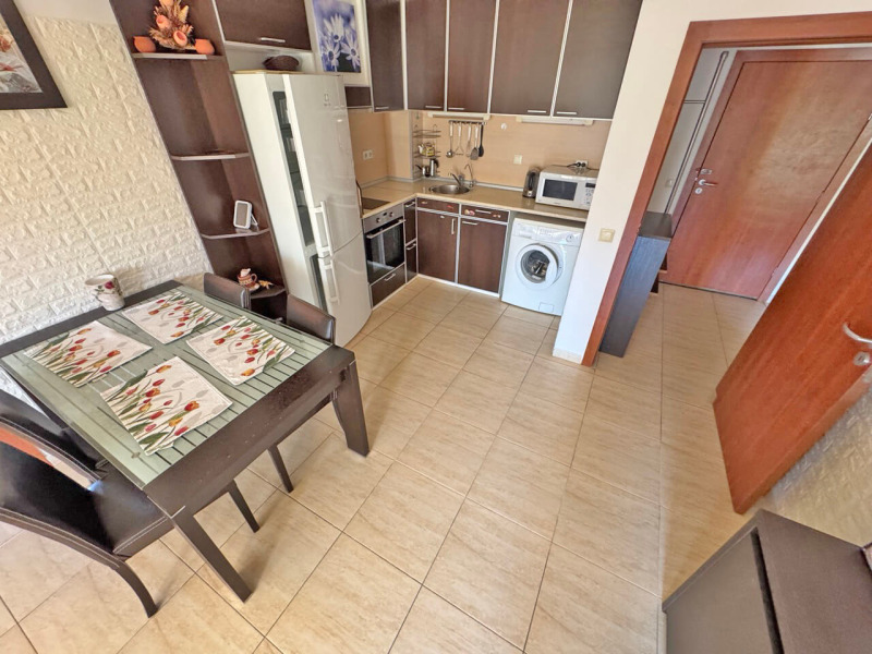 Till salu  2 sovrum region Burgas , Sveti Vlas , 82 kvm | 13974604 - bild [4]