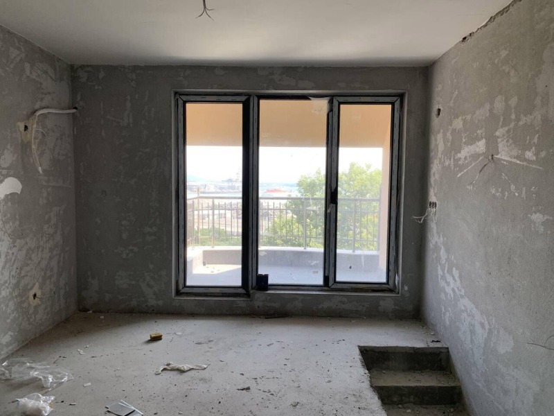 Na prodej  Mezonet Burgas , Vazraždane , 93 m2 | 33510044 - obraz [2]
