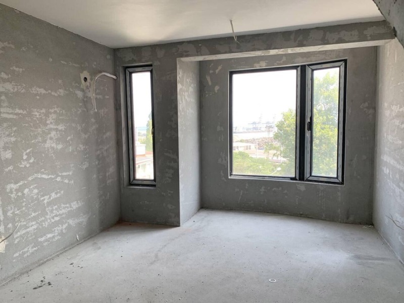 Na prodej  Mezonet Burgas , Vazraždane , 93 m2 | 33510044