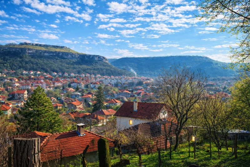 Продава ПАРЦЕЛ, гр. Провадия, област Варна