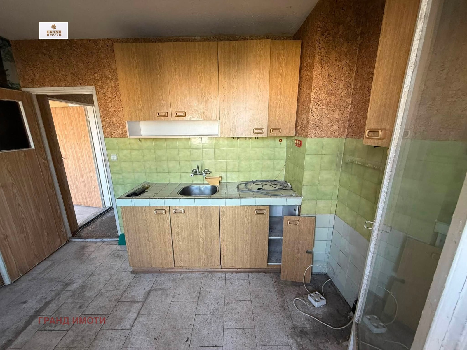 Продава 2-СТАЕН, гр. Русе, Родина 1