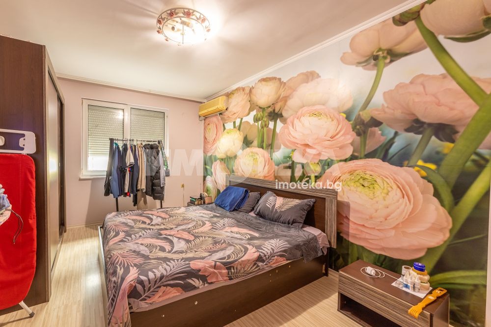 Продава 3-СТАЕН, гр. Варна, Бриз, снимка 2 - Апартаменти - 52464403