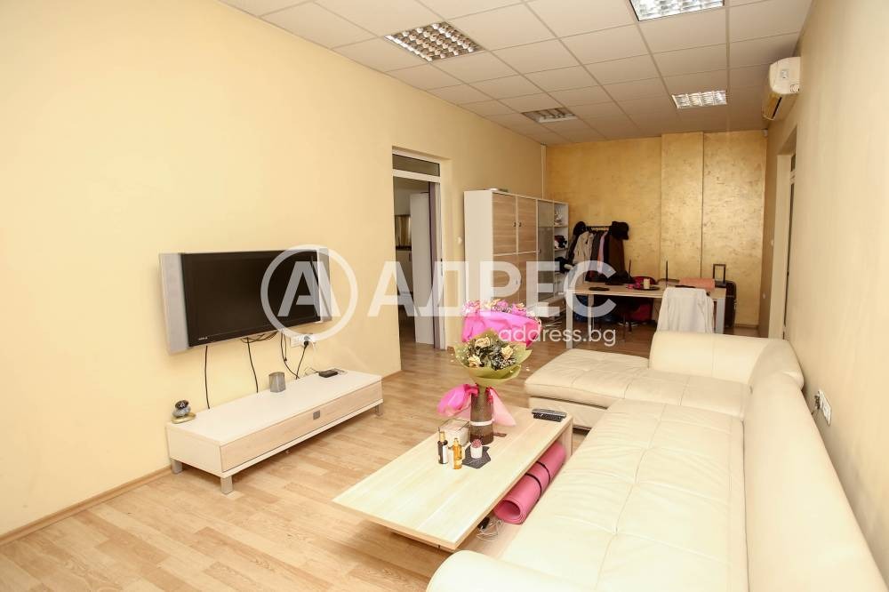 Продава МНОГОСТАЕН, гр. София, Център, снимка 2 - Апартаменти - 54188615