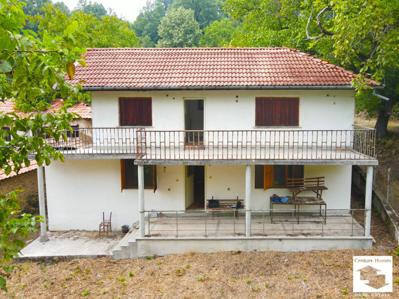 Продава КЪЩА в област Габрово, с. Добрените - 184 кв.м / 66 400 € » 129 867.11 лв., СЕНТЧЪРИ ХОУМС