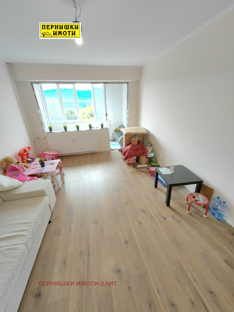 Te koop  1 slaapkamer Pernik , Chumni dol , 66 m² | 44523293