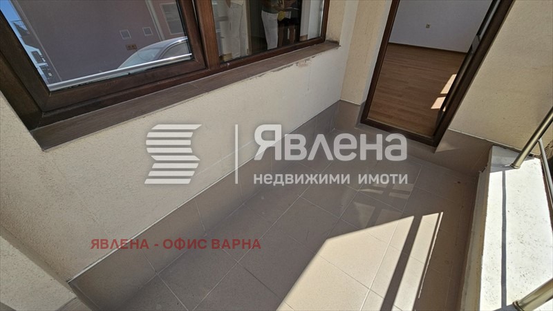 Продава 3-СТАЕН, гр. Варна, Бриз, снимка 1 - Aпартаменти - 48578441