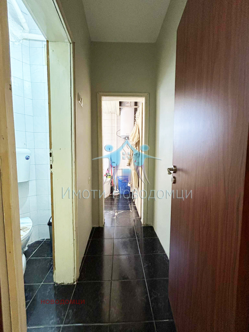 Продава 4-СТАЕН, гр. Шумен, Гривица, снимка 6 - Апартаменти - 52377262