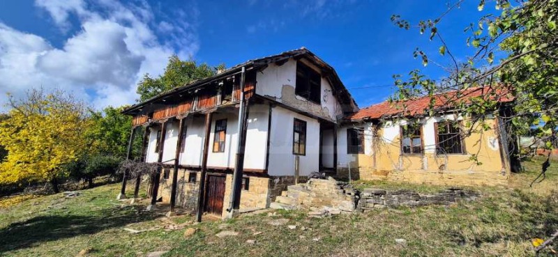 Продава КЪЩА, гр. Трявна, област Габрово, снимка 3 - Къщи - 52128969