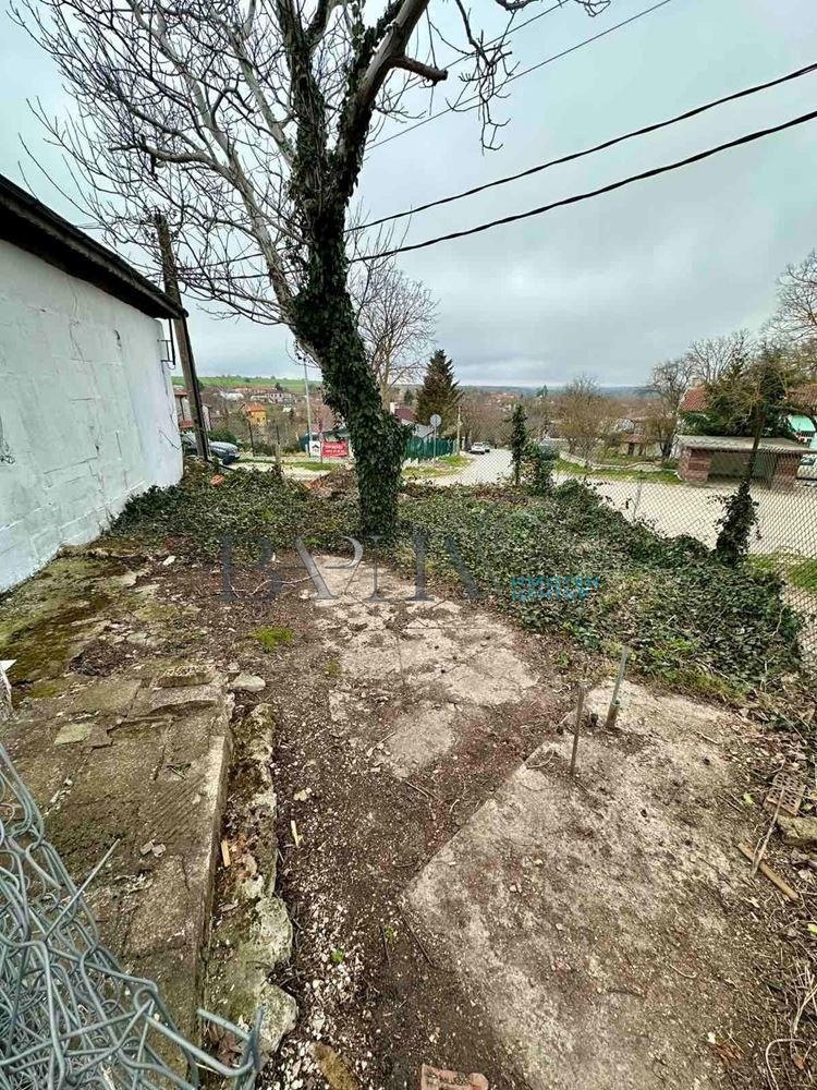 Продава КЪЩА, с. Куманово, област Варна, снимка 13 - Къщи - 54022338