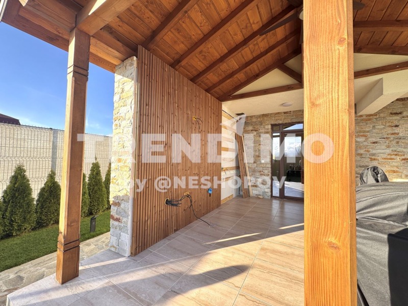 Продава КЪЩА в град София, с. Доброславци - 370 кв.м / 710 000 € » 1 388 639.30 лв., ТРЕНДИМО ООД