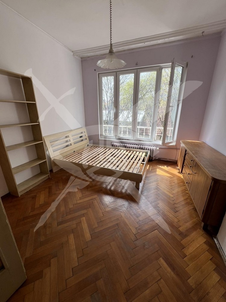 De vânzare  1 dormitor Sofia , Țentâr , 72 mp | 97323392 - imagine [2]