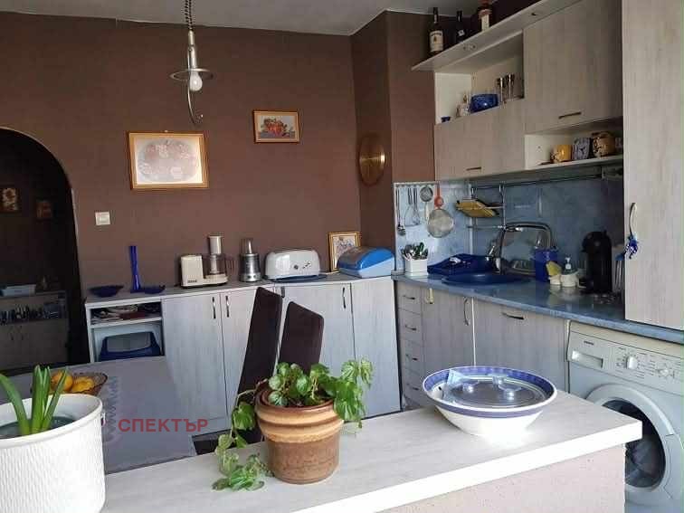 In vendita  2 camere da letto Pernik , Iztok , 88 mq | 78944690 - Immagine [5]