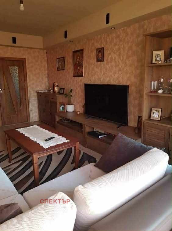 In vendita  2 camere da letto Pernik , Iztok , 88 mq | 78944690 - Immagine [2]