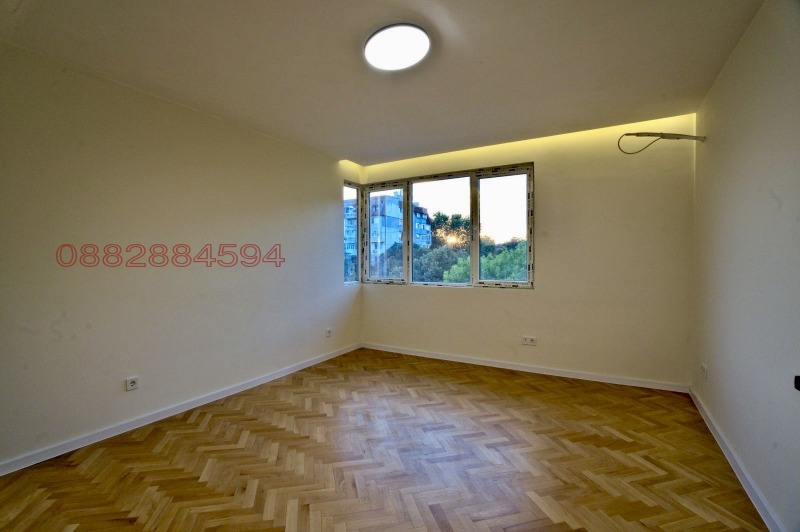 Продава  4-стаен град Варна , Център , 120 кв.м | 73021123 - изображение [3]