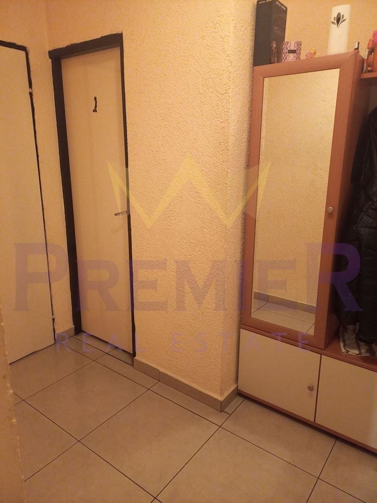 Продава 4-СТАЕН, гр. София, Люлин 4, снимка 2 - Апартаменти - 54628738