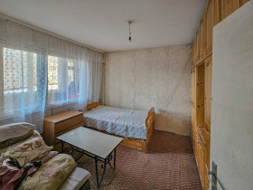 1 chambre Droujba 2, Sofia 5