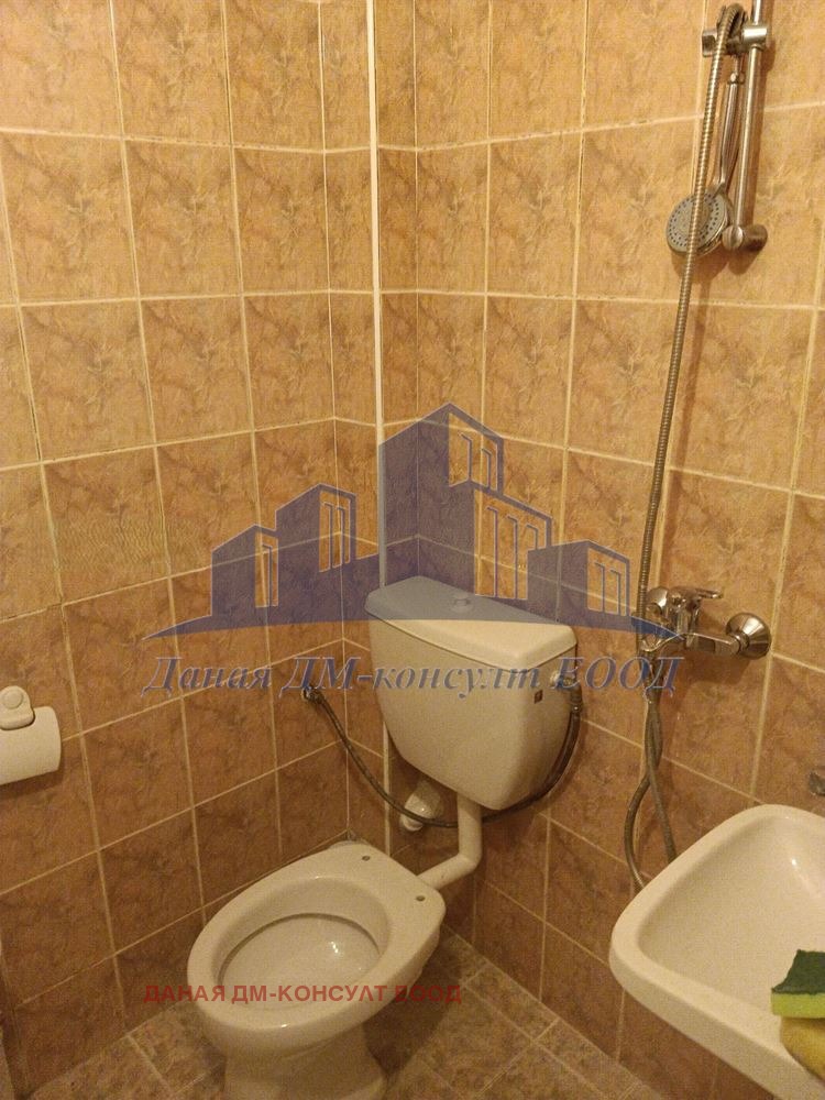 Продава 1-СТАЕН, гр. Шумен, Тракия, снимка 9 - Апартаменти - 54772252