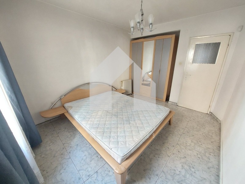 Продава 3-СТАЕН, гр. Пловдив, Кършияка, снимка 3 - Апартаменти - 49371982