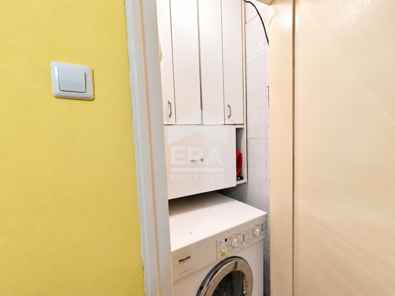 Продава 3-СТАЕН, гр. Хасково, Център, снимка 6 - Апартаменти - 56294740