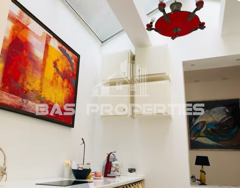 Продава МНОГОСТАЕН, гр. София, Център, снимка 7 - Апартаменти - 53518668