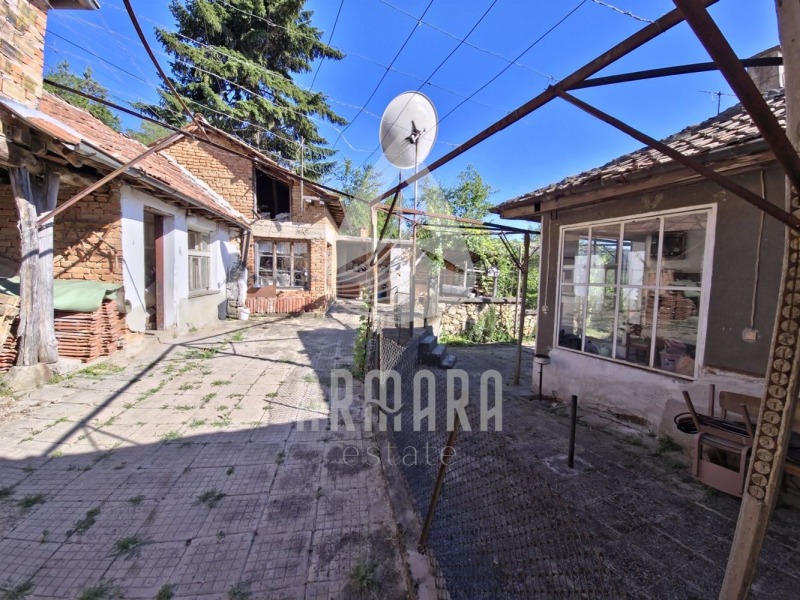 Продава КЪЩА, гр. Калофер, област Пловдив, снимка 3 - Къщи - 52832964
