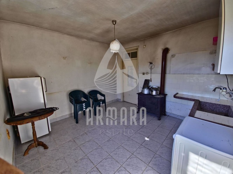 Продава КЪЩА, гр. Калофер, област Пловдив, снимка 9 - Къщи - 52832964