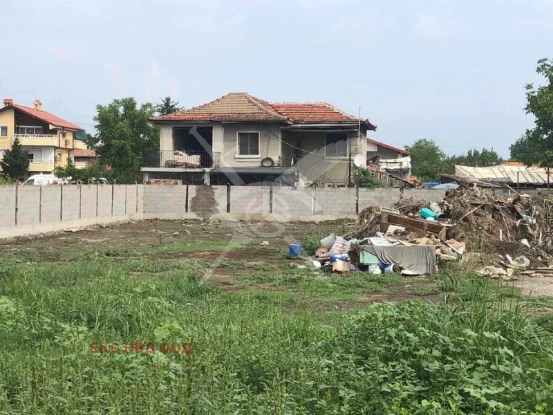 Eladó  Cselekmény régió Plovdiv , Zlatitrap , 1260 négyzetméter | 83844107