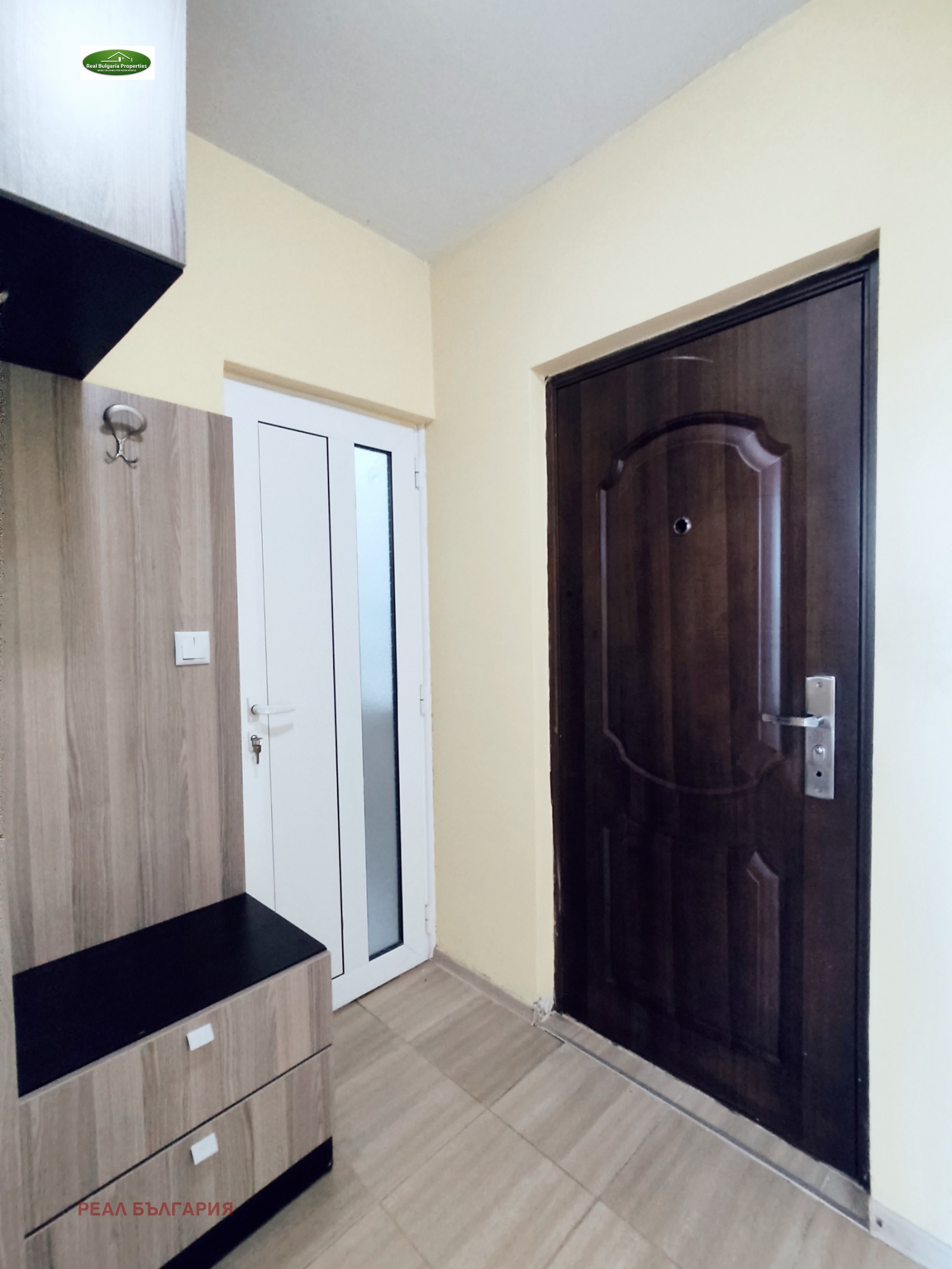 Продава 1-СТАЕН, гр. Русе, Широк център, снимка 13 - Апартаменти - 55264511