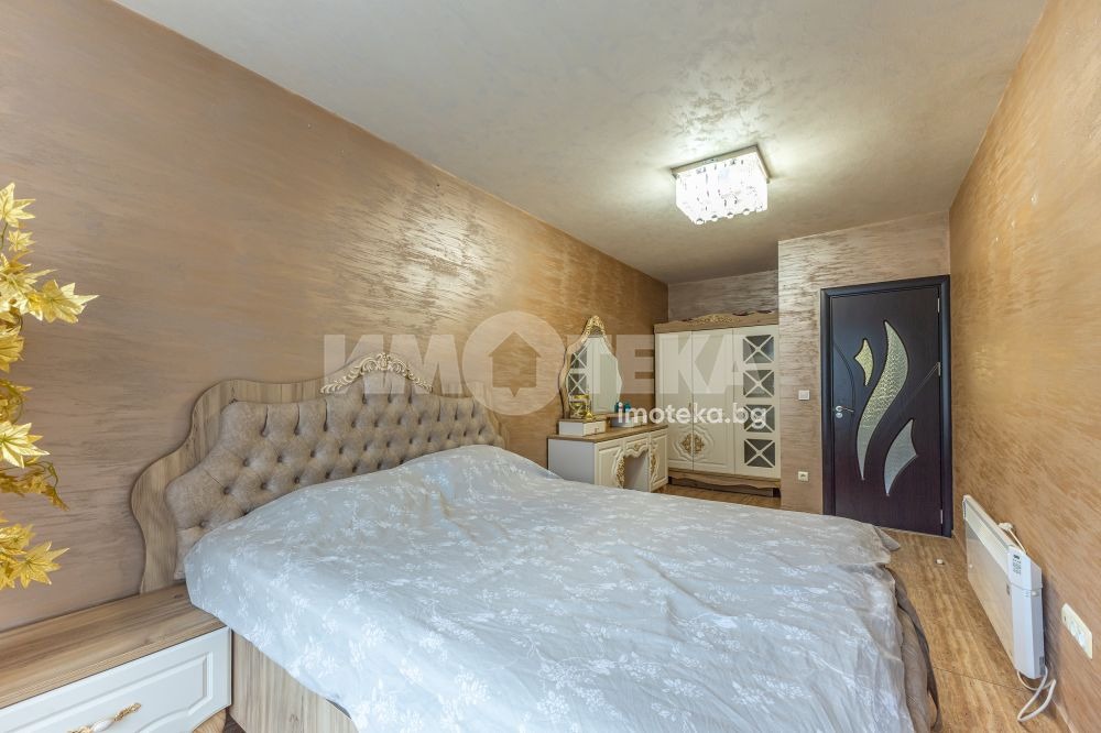 Продава 3-СТАЕН, гр. Варна, Аспарухово, снимка 4 - Апартаменти - 54710008