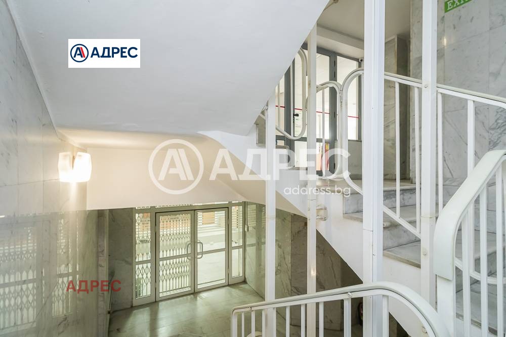 Продава ПРОМ. ПОМЕЩЕНИЕ, гр. Варна, ЖП Гара, снимка 15 - Производствени сгради - 55363519
