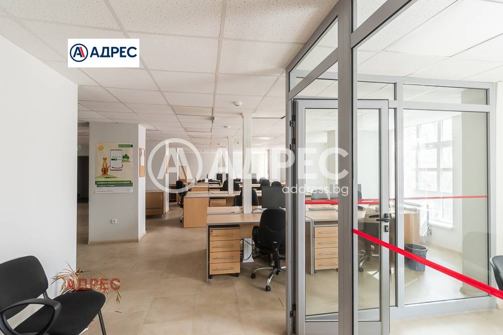 Продава ПРОМ. ПОМЕЩЕНИЕ, гр. Варна, ЖП Гара, снимка 11 - Производствени сгради - 55363519