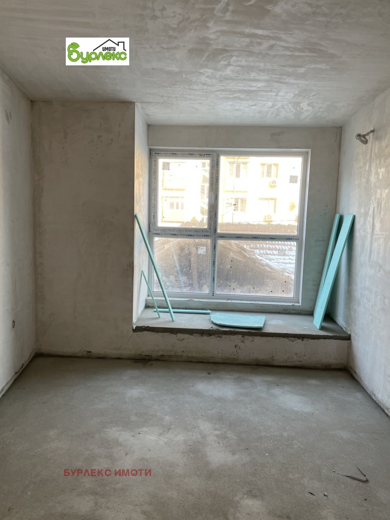 Продава 2-СТАЕН, гр. Варна, Колхозен пазар, снимка 2 - Aпартаменти - 49297339