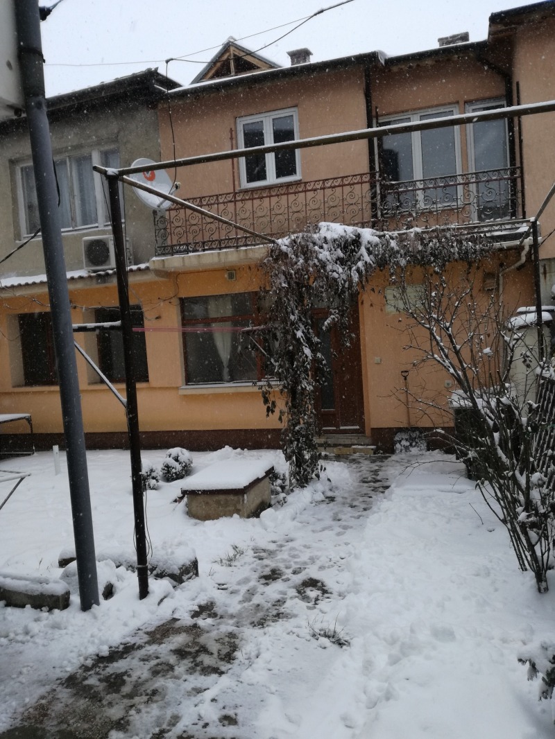 Продава ЕТАЖ ОТ КЪЩА, гр. София, Малашевци