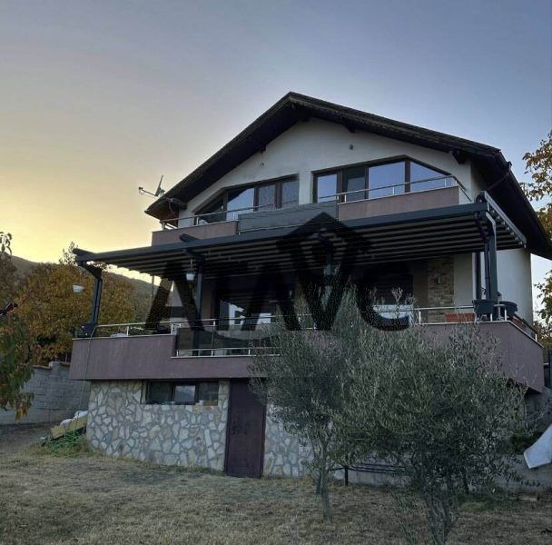 Продава КЪЩА, с. Брестник, област Пловдив, снимка 13 - Къщи - 52550309