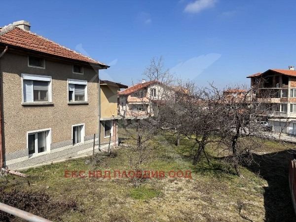 Продава КЪЩА, гр. Асеновград, област Пловдив