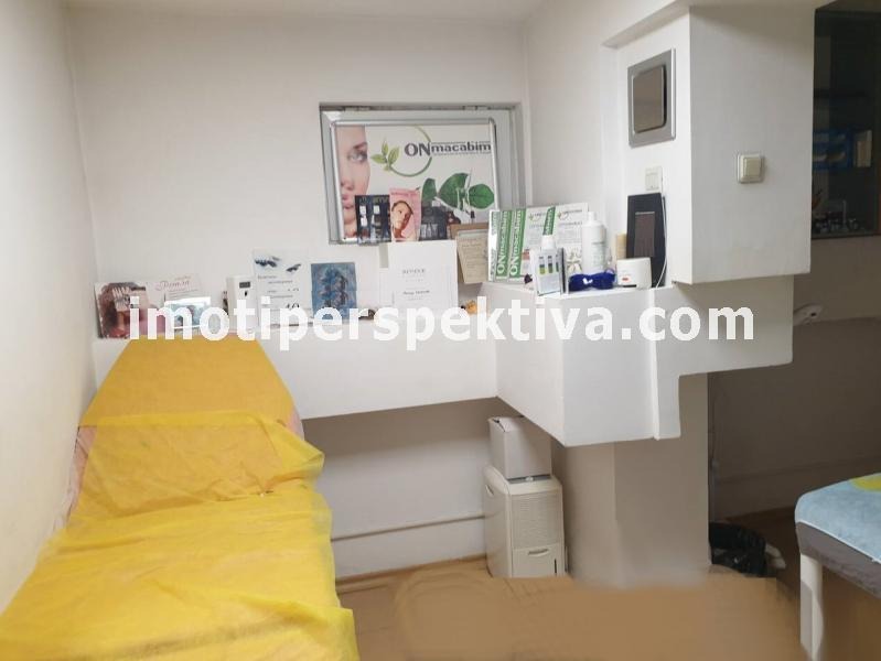 In vendita  Negozio Plovdiv , Karshiiaka , 70 mq | 85625255 - Immagine [8]