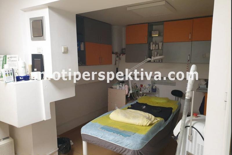 In vendita  Negozio Plovdiv , Karshiiaka , 70 mq | 85625255 - Immagine [3]