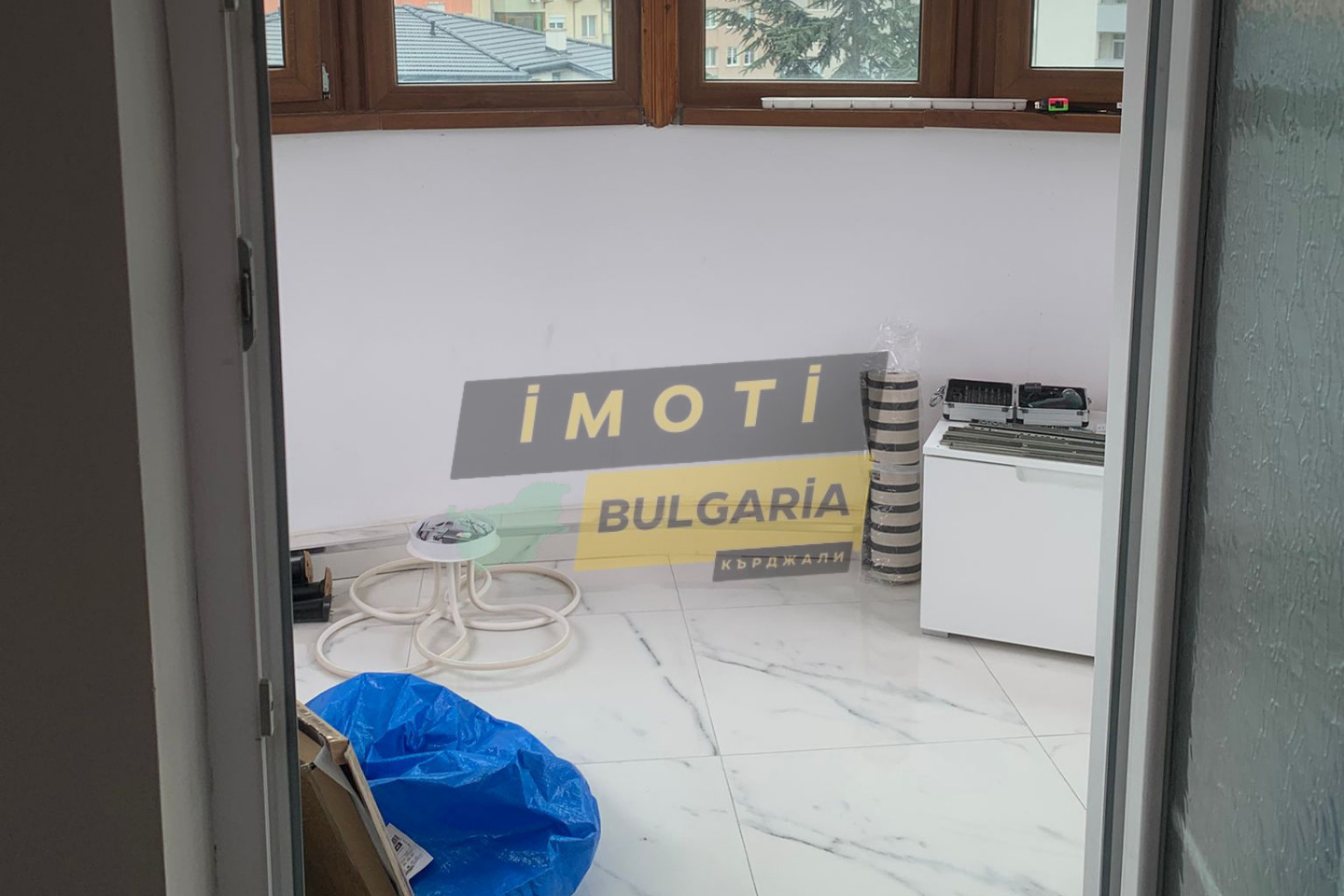Продава 2-СТАЕН, гр. Кърджали, Възрожденци, снимка 2 - Апартаменти - 54278986