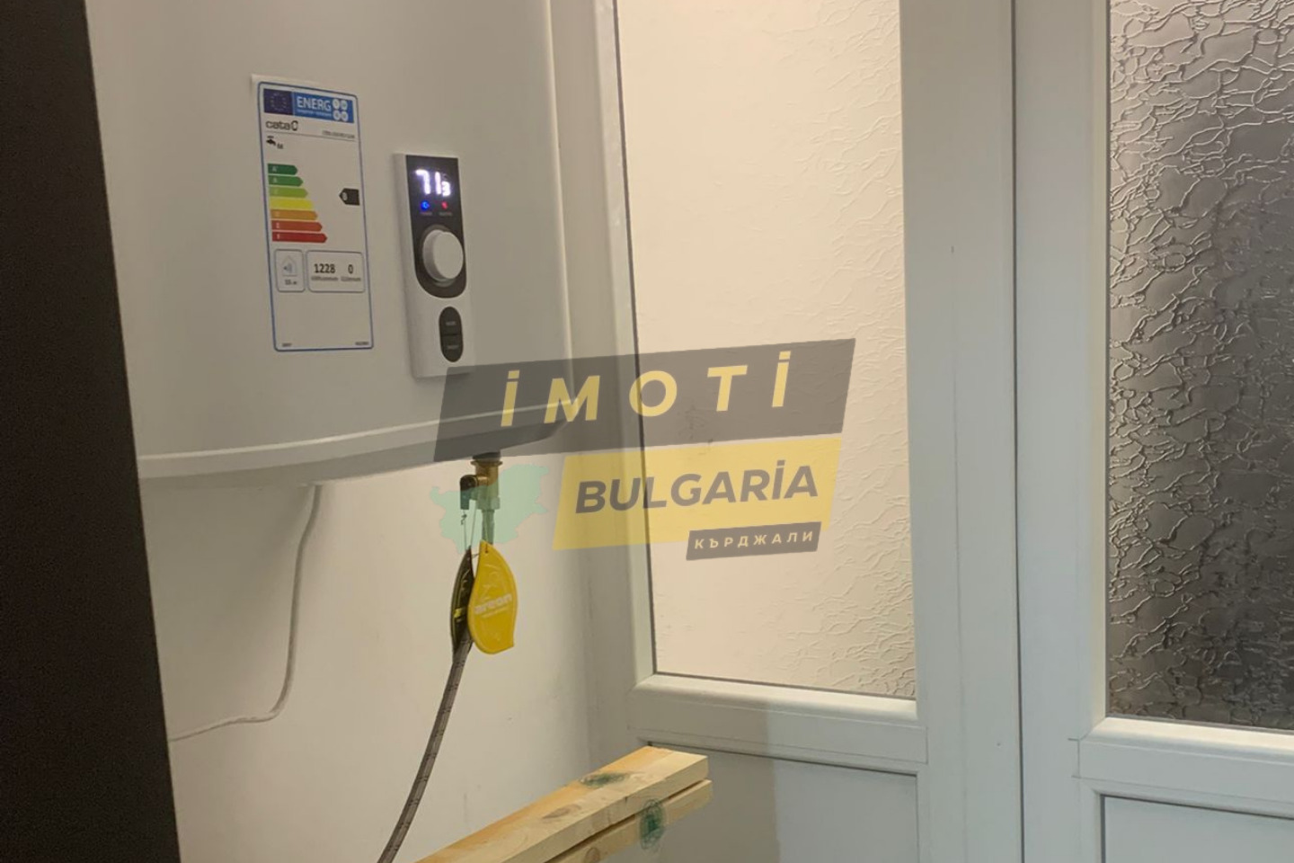 Продава 2-СТАЕН, гр. Кърджали, Възрожденци, снимка 4 - Апартаменти - 54278986