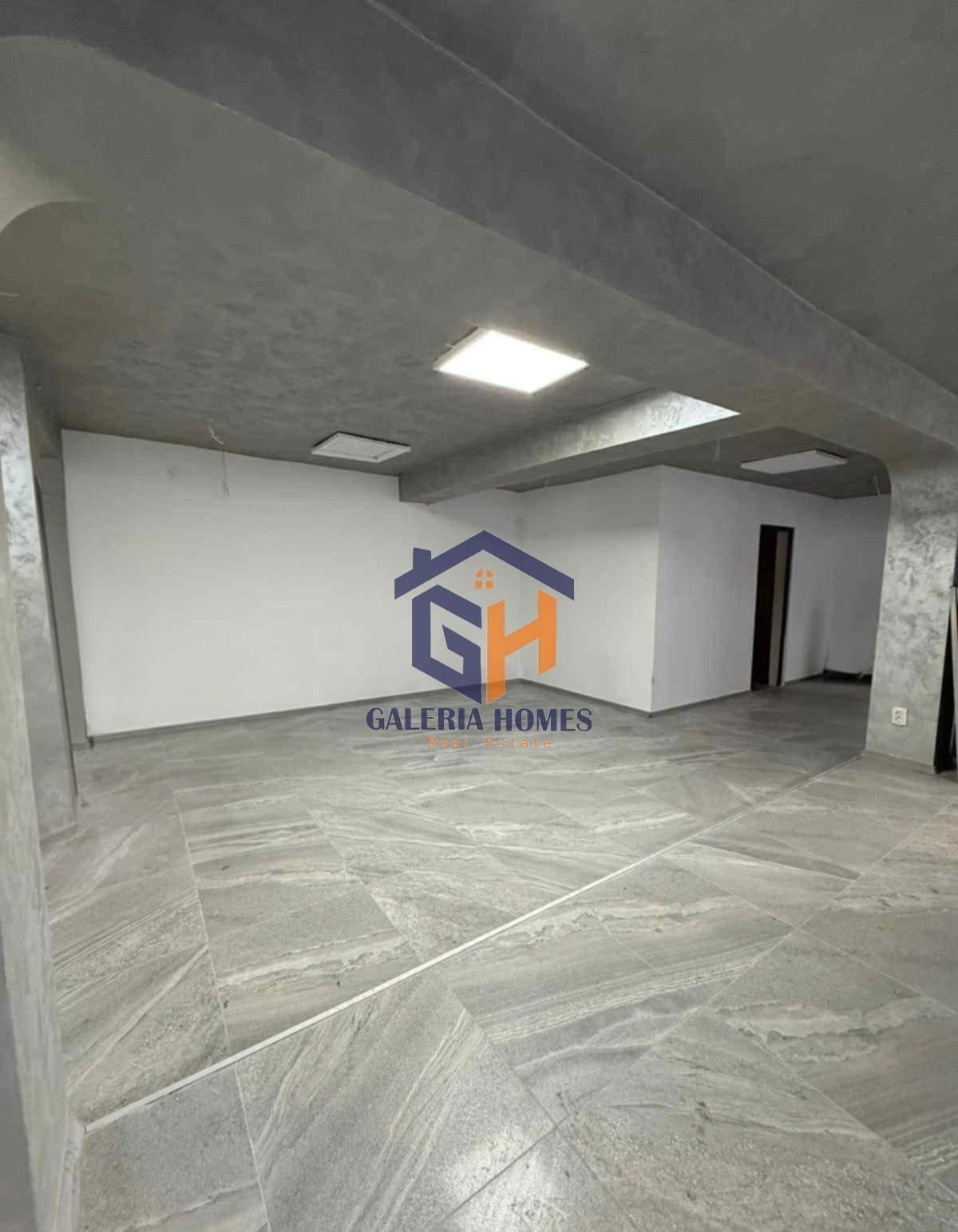 Продава МАГАЗИН, гр. Бургас, Лазур, снимка 2 - Магазини - 52452882