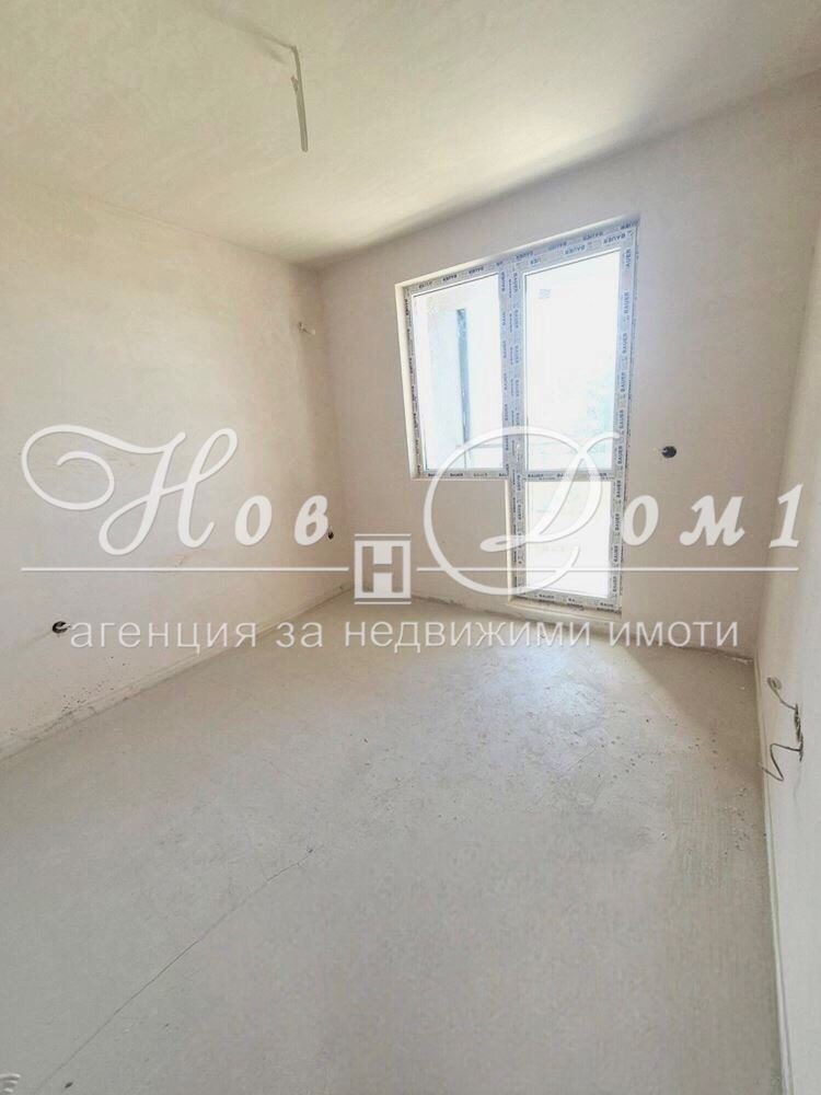 Продава 2-СТАЕН, гр. Варна, Лятно кино Тракия, снимка 2 - Aпартаменти - 47602124