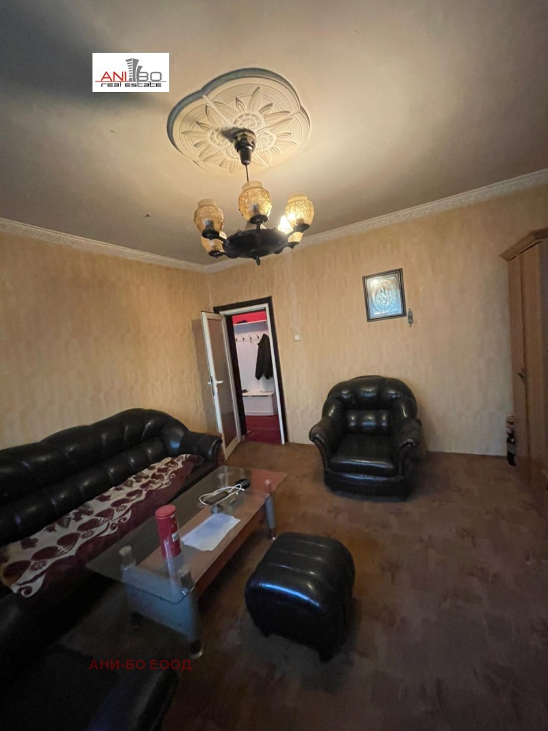 In vendita  1 camera da letto Pernik , Tsentar , 60 mq | 51562701 - Immagine [2]