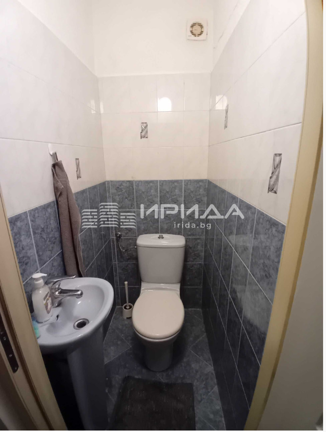 Продава 4-СТАЕН, гр. София, Света Троица, снимка 10 - Апартаменти - 55971915