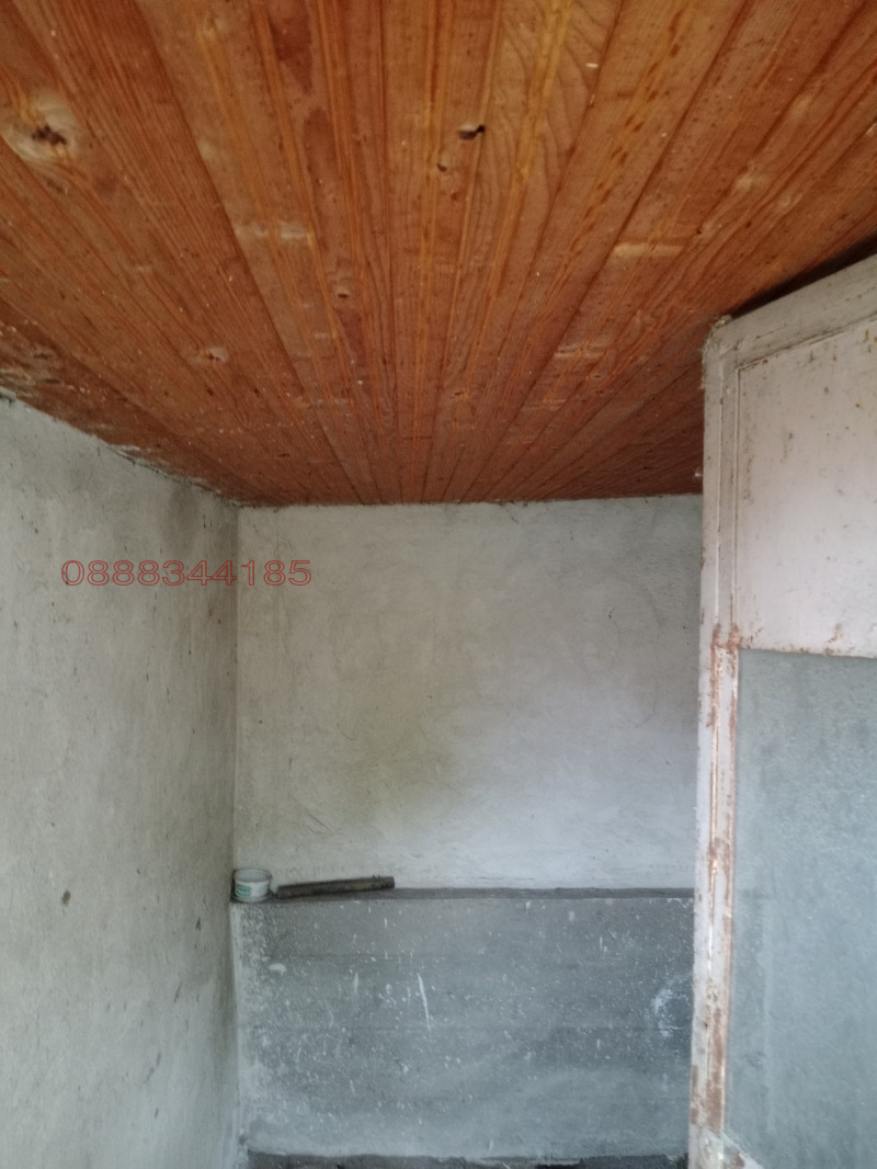 Продава КЪЩА, с. Бутан, област Враца, снимка 8 - Къщи - 53138048