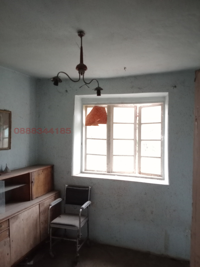 Продава КЪЩА, с. Бутан, област Враца, снимка 4 - Къщи - 53138048